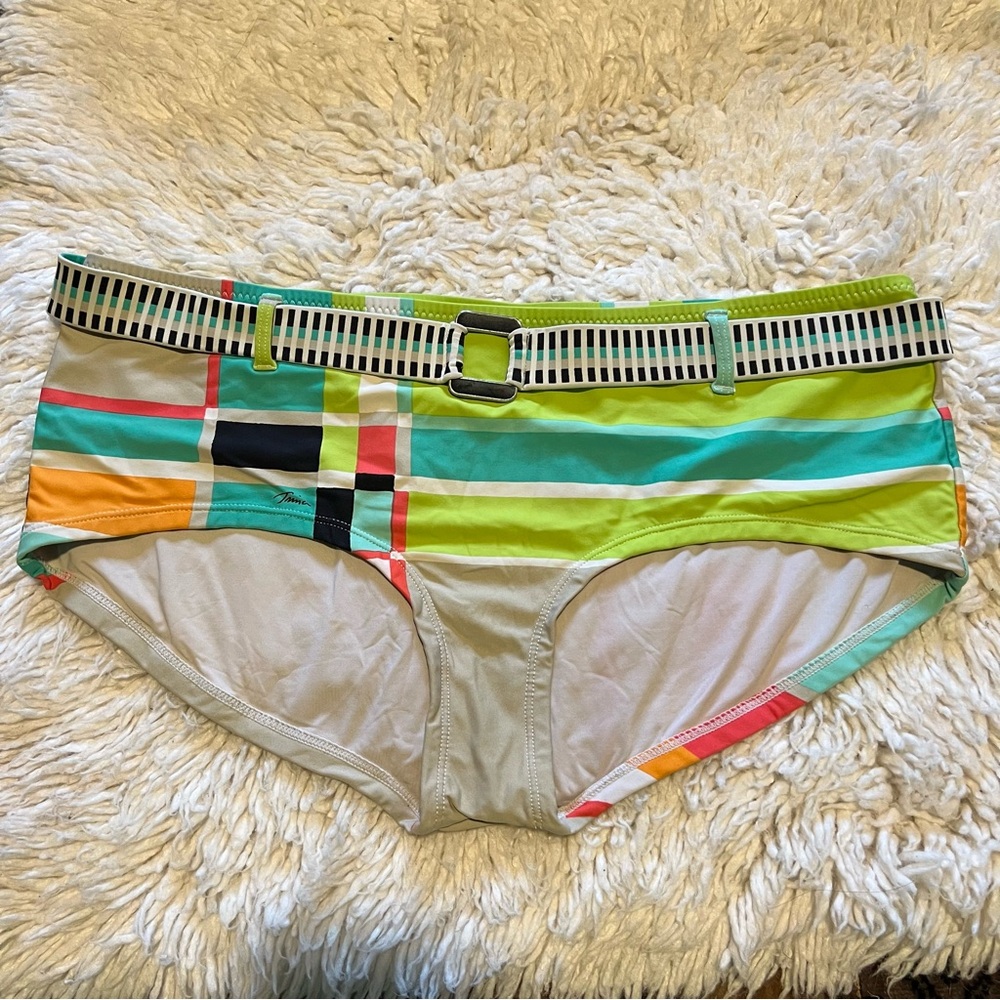 TRINA TURK Low Cut Belted Color Block Geometric Retro Swim Boy Shorts